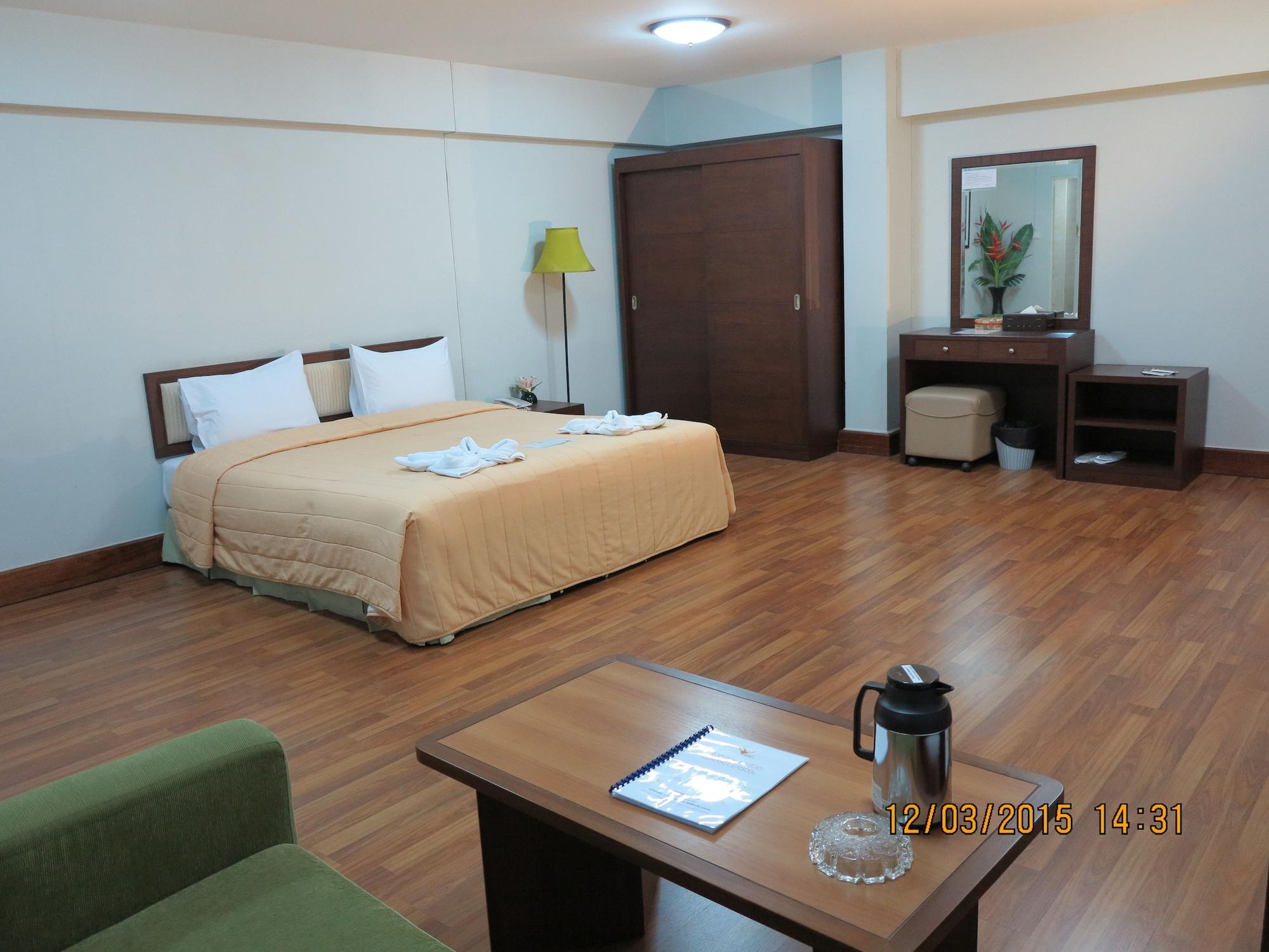 The Canal Hotel Bangkok Dış mekan fotoğraf