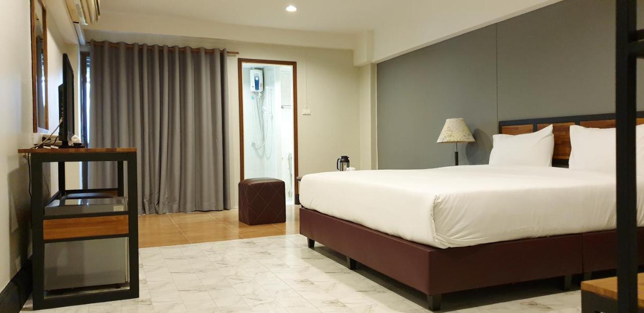 The Canal Hotel Bangkok Dış mekan fotoğraf