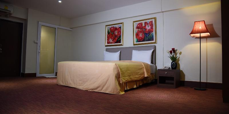 The Canal Hotel Bangkok Dış mekan fotoğraf