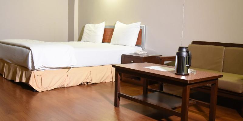 The Canal Hotel Bangkok Dış mekan fotoğraf