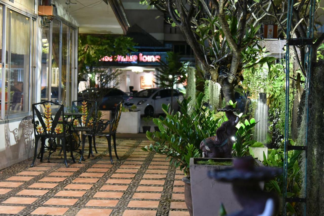 The Canal Hotel Bangkok Dış mekan fotoğraf