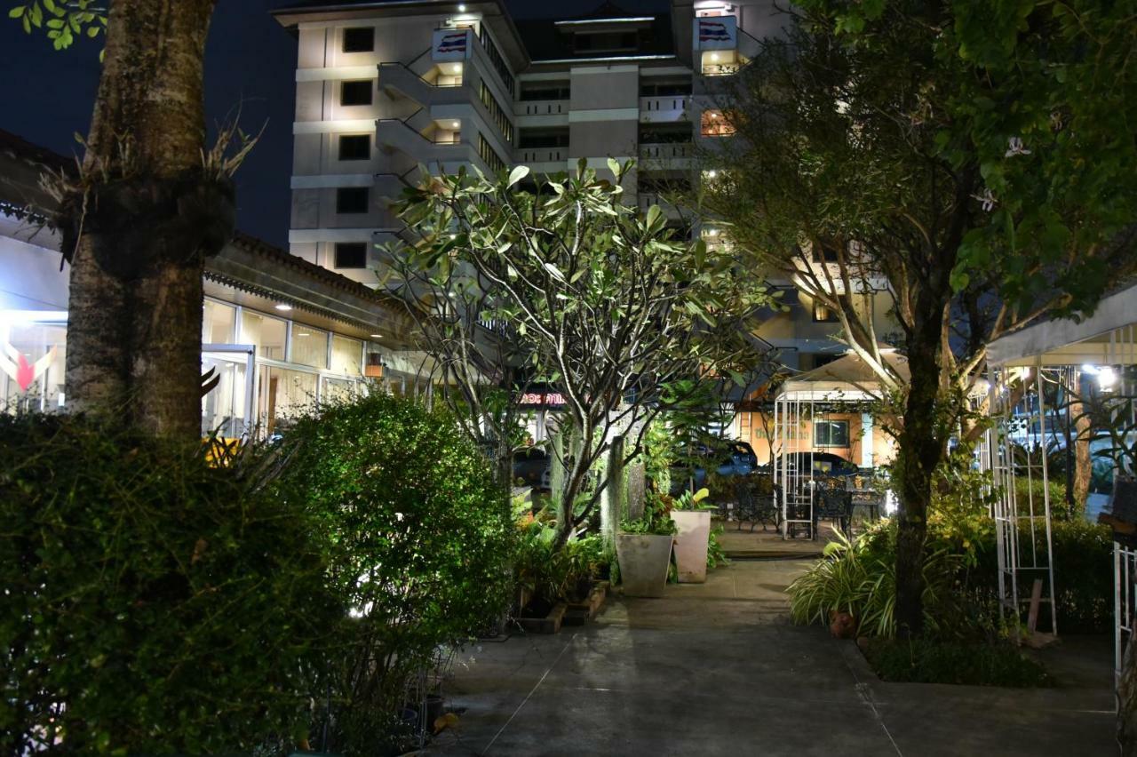 The Canal Hotel Bangkok Dış mekan fotoğraf